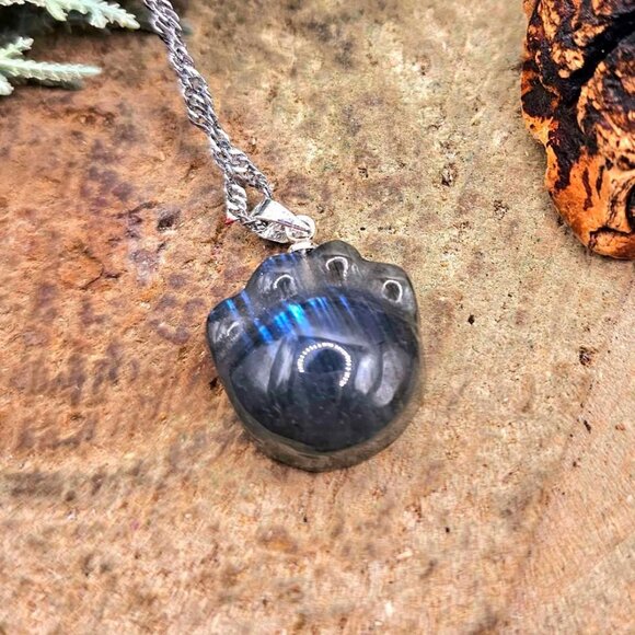 Nature Labradorite Carved Flashy Cute Animal Paw Pendant Necklace - Picture 3 of 10